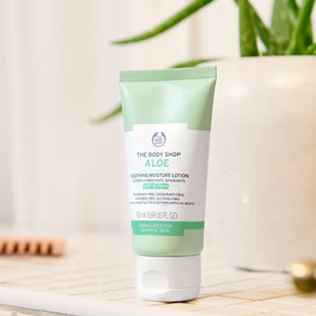 aloe_soothing_moisture_lotion_spf_15_pa__50ml_4_inrsdps230