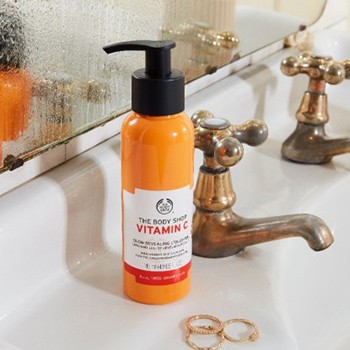 vitamin_c_glow-revealing_liquid_peel_145ml_5_inrsaps835