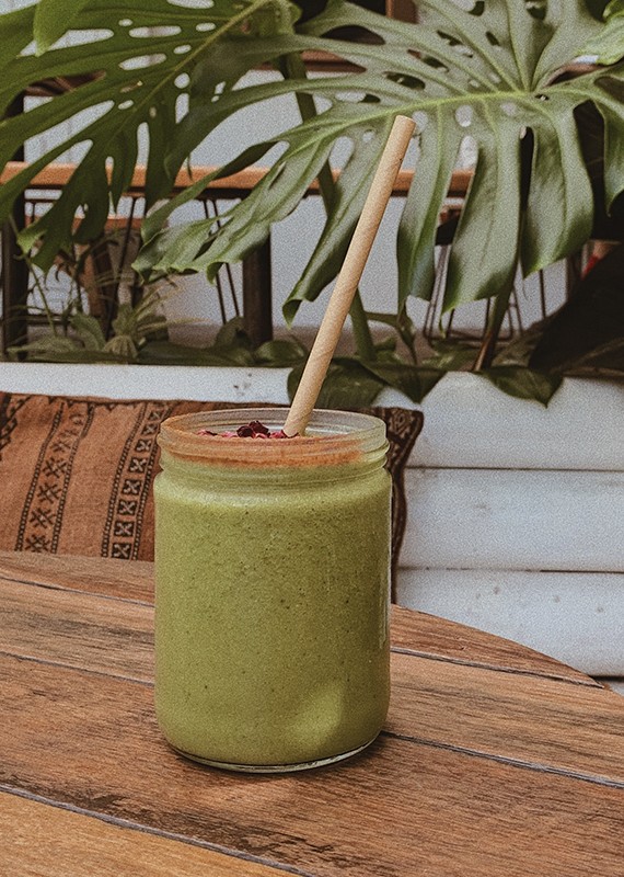 21-DOY-8-Try-a-superfood-smoothie-200pc-DESKTOP