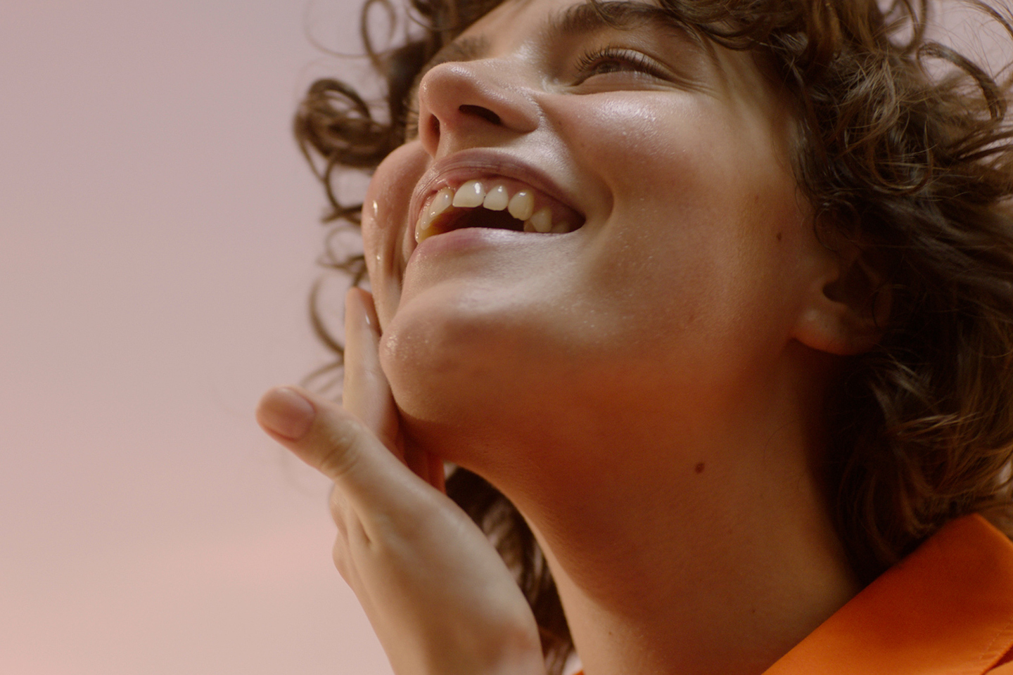 07-2022-Q2-VITC-BAKUCHIOL-200pc-DESKTOP